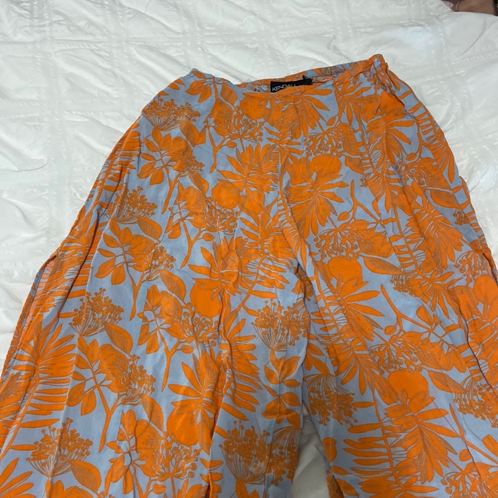 Kendall and Kylie coverup pants